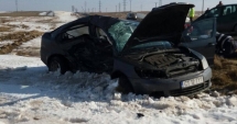 Stire din Eveniment : GALERIE FOTO-VIDEO. Imagini de groază. Accident devastator. O persoană a decedat