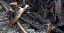 Stire din Actualitate : Un tren care transporta un gaz foarte inflamabil a luat foc. 5.000 de persoane evacuate