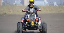 Stire din Eveniment : Adolescent de 17 ani, prins la o plimbare ilegală cu ATV-ul
