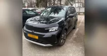 Stire din Eveniment : Control de rutină la frontieră. Un șofer român a rămas fără bolidul de lux