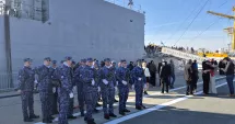 Stire din Eveniment : Aventura transatlantică a velierului „Mircea” a început! Cadeții s-au despărțit cu greu de cei dragi