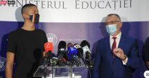 Stire din Cultură-Educație : Ministerul Educației îl premiază pe olimpicul David Popovici cu 10.000 lei, pentru performanța de la Tokyo