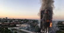 Stire din Actualitate : Incendiu devastator în Londra / Primele fotografii din interiorul Grenfell Tower