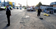 Stire din Eveniment : IMAGINI ȘOCANTE / CINCI OAMENI UCIȘI ÎNTR-O STAȚIE DE AUTOBUZ - FOTO ȘI VIDEO