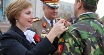 Stire din Eveniment : Otilia Sava, viitorul ministru al Apărării? "Generalul soldaților" ar avea susținerea Armatei