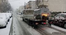 Stire din Social : IARNA LA CONSTANȚA / Va continua să ningă! Autoritățile iau măsuri