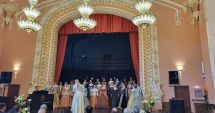 Stire din Cultură-Educație : Corul Madrigal, moment de magie la inaugurarea Cazinoului