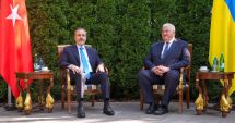 Stire din Actualitate : Turcia s-a oferit să găzduiască o reuniune Putin - Zelenski - Trump