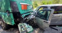 Stire din Eveniment : Un șofer britanic și-a pierdut viața într-un accident tragic, în România