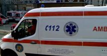 Stire din Eveniment : Accident rutier între două autoturisme. O fetiță de patru ani, transportată la spital