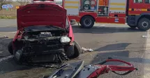 Stire din Eveniment : UPDATE Accident grav în zona Hanul Morilor, în a doua zi de Crăciun. Patru copii au ajuns la spital