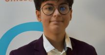 Stire din Politică-Administrație : Președintele AEC, îmbrâncit de către un paznic CJC! Elevii nu au fost lăsați să intre la o ședință publică!