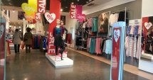 Stire din Social : A început sezonul reducerilor. Sfaturi importante pentru a nu fi păcăliți de comercianți