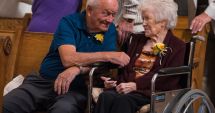Stire din Social : Peste 60.000 de români își sărbătoresc astăzi ziua de naștere