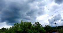 Stire din Social : CONSTANȚA INTRĂ SUB AVERTIZARE METEO COD GALBEN DE VREME REA!