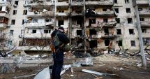 Stire din Actualitate : Ucraina: Zelenski spune că acţiunile Rusiei arată că sancţiunile occidentale nu sunt suficiente