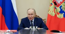 Stire din Actualitate : Putin i-ar fi urat Crăciun fericit lui Trump, anunță Kremlinul