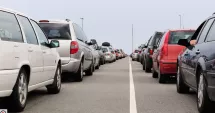 Stire din Actualitate : Cozi uriașe la vămile moldo-române. Iată rutele alternative recomandate de autorități
