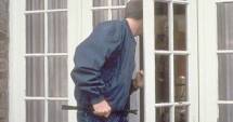 Stire din Eveniment : Hoț prins la furat, în curtea păgubitului