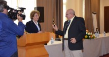 Stire din Sănătate : GALERIE FOTO / Ultimele actualități în medicină, la "Zilele Medicale MEDSTAR 2000"