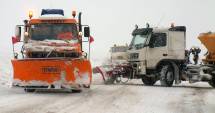 Stire din Eveniment : Utilaje de deszăpezire din județele vecine pentru drumarii din Constanța