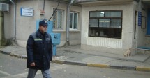 Stire din Eveniment : Răspunsul șefului Gărzii de Coastă la problemele semnalate de subordonați