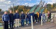 Stire din Sport : Olimpism / Florin Mişcă şi colegii din Comisia de Coordonare FOTE Vuokatti, vizită în Finlanda