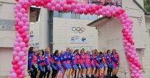 Stire din Sport : Olimpism / Învingătorii din „Paris - București Challenge” au sosit pe biciclete pe Esplanada Casei Olimpice