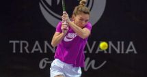 Stire din Sport : Tenis / Ancheta WTA: Simona Halep, cea mai frumoasă lovitură a lunii octombrie