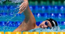 Stire din Sport : Nataţie / David Popovici s-a calificat în semifinalele probei de 200 m liber, la Europenele de la Kazan