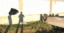 Stire din Eveniment : Galerie foto / ACCIDENT RUTIER LA CONSTANȚA. O MAȘINĂ S-A RĂSTURNAT