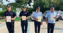 Stire din Eveniment : Ceremonie militară la ISU „Delta”. Pompieri premiați pentru întreaga activitate