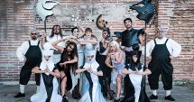 Stire din Cultură-Educație : Revin artiștii pe scena Teatrului „Căluțul de mare” - „Alice în țara oglinzilor”