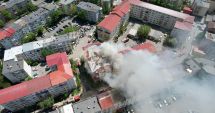 Stire din Eveniment : BLOCURI CUPRINSE DE FOC, LA NĂVODARI! Primăria caută soluții pentru a oferi cazare temporară familiilor evacuate!