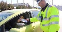 Stire din Eveniment : Polițiștii vor oferi mărțișoare doamnelor și domnișoarelor