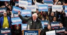 Stire din Actualitate : Bernie Sanders își lansează campania electorală și îl califică pe Donald Trump drept "persoana cea mai periculoasă"