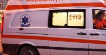 Stire din Eveniment : Un adolescent a decedat după ce autoturismul în care se afla, condus de o fată de 17 ani, a lovit un stâlp
