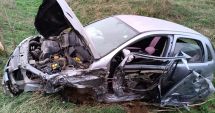 Stire din Eveniment : Accident între un tir și un autoturism, în Sibioara! O persoană este încarcerată