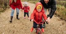 Stire din Social : Rolul bicicletei în dezvoltarea abilităților motorii la copiii sub 7 ani