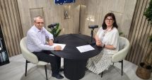 Stire din Podcast :  Școala este în vacanță, sistemul în avarie