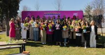 Stire din Social : De 8 martie, 20 de femei de succes din România s-au reunit pentru o cauza nobilă  la “Masa Care Unește”