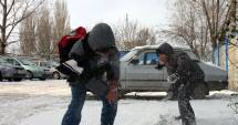 Stire din Cultură-Educație : Viscolul a lăsat dezastru în Constanța. Școlile din 30 de localități rămân închise