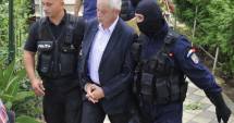 Stire din Politică-Administrație : Oprescu, suspendat din funcția de primar!