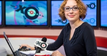 Stire din Actualitate : O prezentatoare a unui post de radio a fost înjunghiată în gât