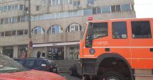 Stire din Eveniment : ALERTĂ la Trocadero: 10 persoane evacuate din sediul unei bănci!