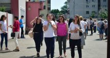 Stire din Cultură-Educație : GALERIE FOTO. Elevii au ieșit de la examen! Subiecte matematică clasa a 8-a