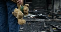 Stire din Actualitate : Copiii ucraineni răpiți de Rusia reeducați în 40 de baze militare