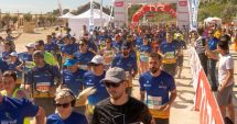 Stire din Sport : Maratonul Nisipului 2023 are o nouă locaţie de start: plaja Zoom Beach din Constanţa