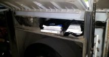 Stire din Eveniment : Alcool și țigări de contrabandă, descoperite într-un autocar