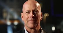 Stire din Sănătate : Ce este afazia, boala de care suferă Bruce Willis. Actorul se retrage din lumea filmului!